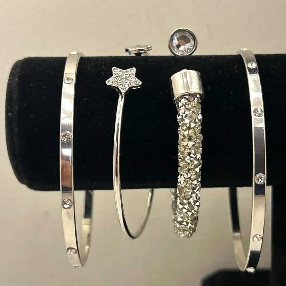 Bracelet - Picture 1 of 12